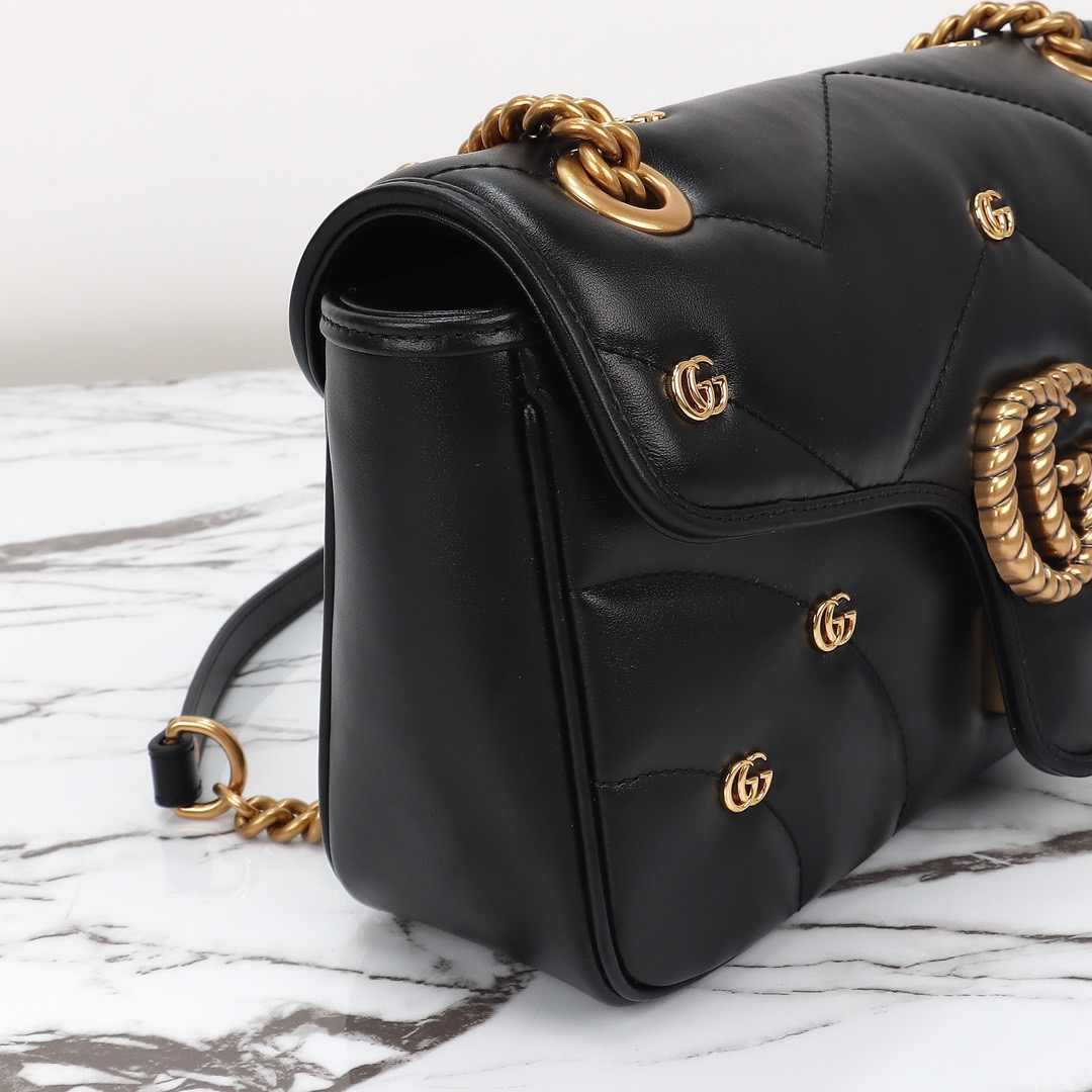 GG Marmont series medium shoulder bag