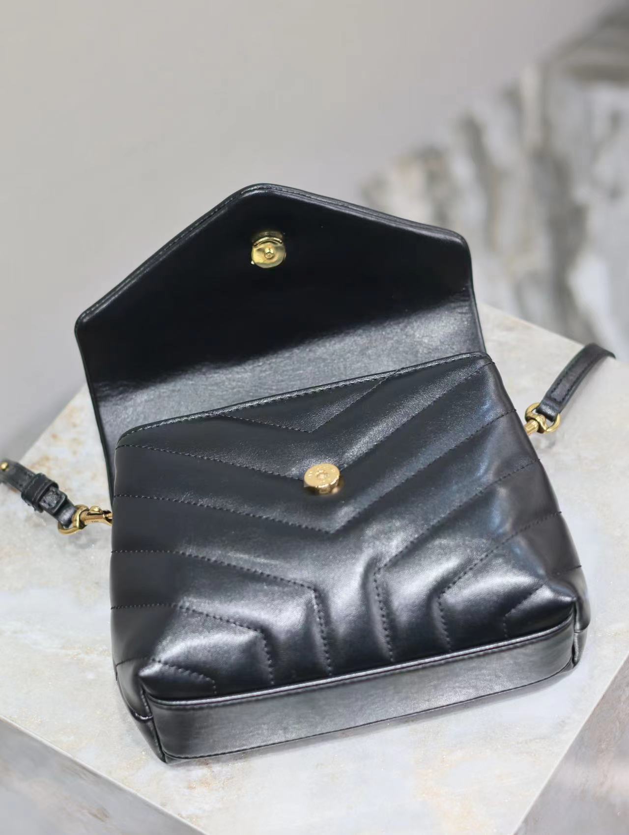 YSL TOY LOULOU IN QUILTED LEATHER