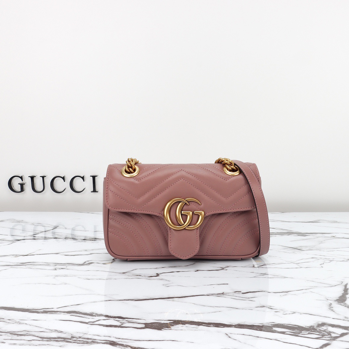 GG Marmont Small Shoulder Bag