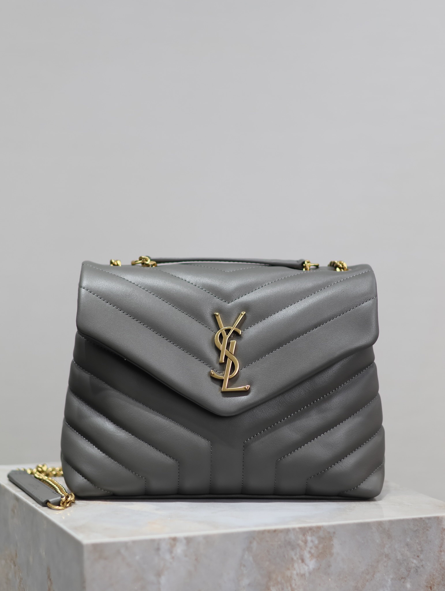 YSL LOULOU SMALL CHAIN BAG IN QUILTED "Y" LEATHER