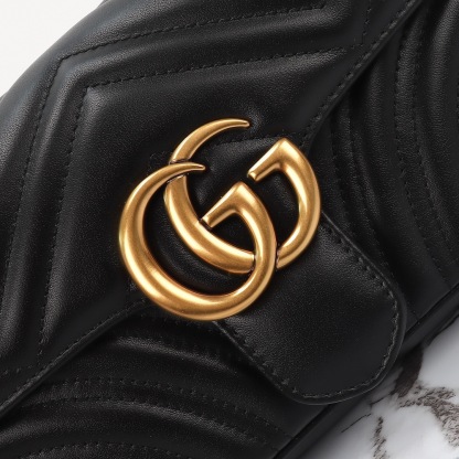 GG Marmont Small Shoulder Bag