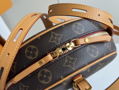 LV Mini Boîte Chaau