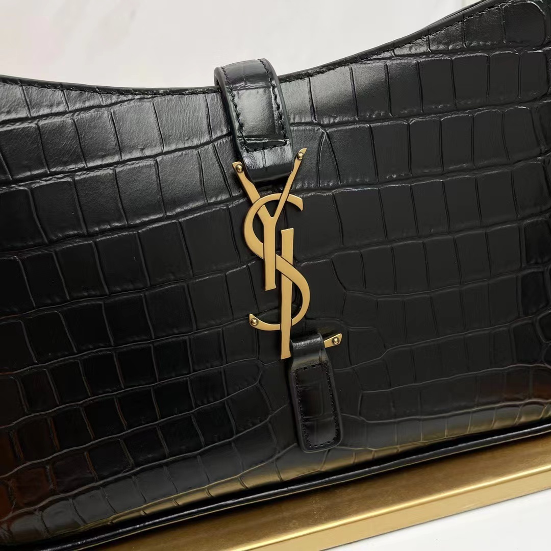 YSL LE 5 À 7 in crocodile-embossed shiny leather
