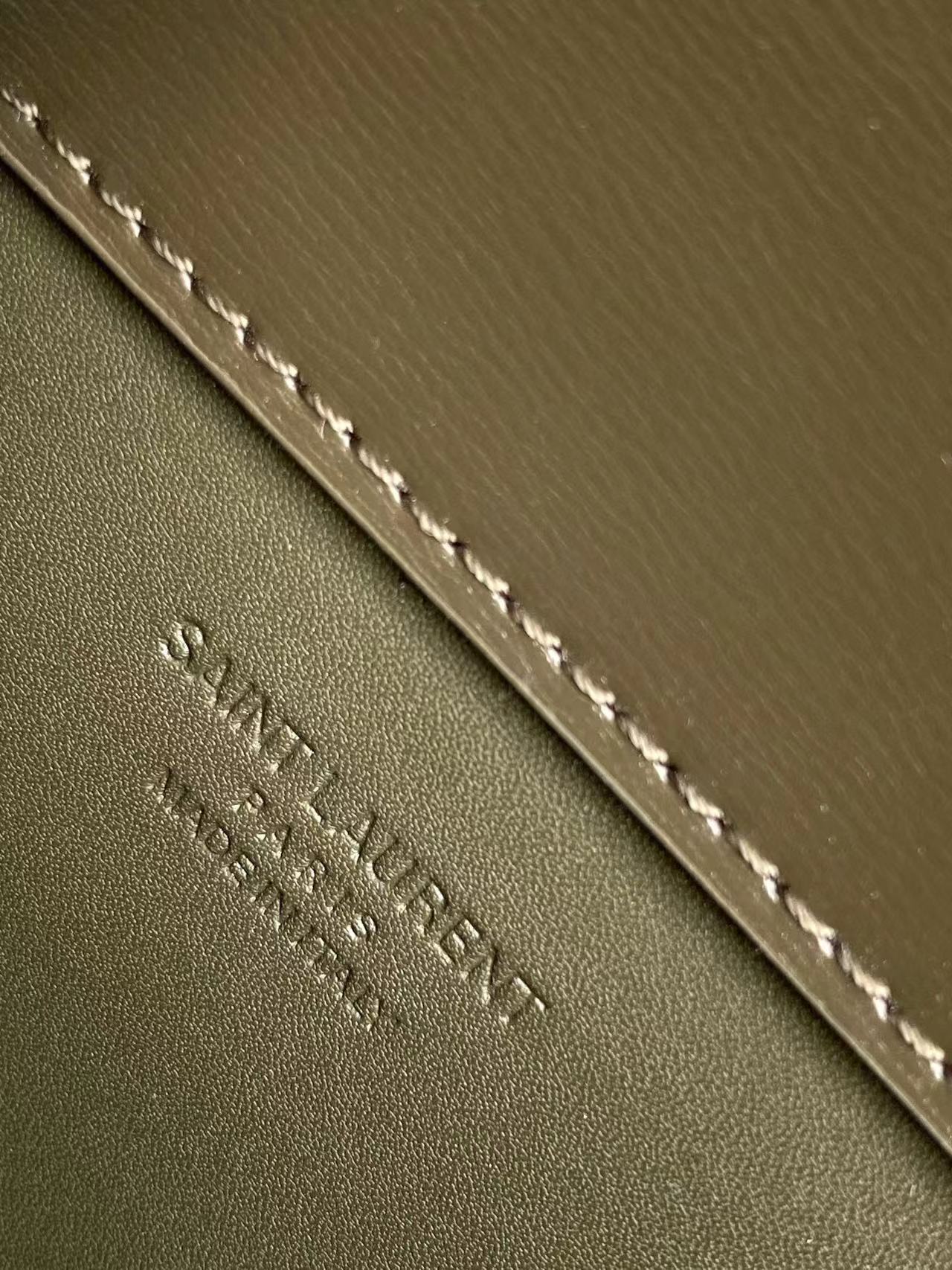 VOLTAIRE IN BOX SAINT LAURENT