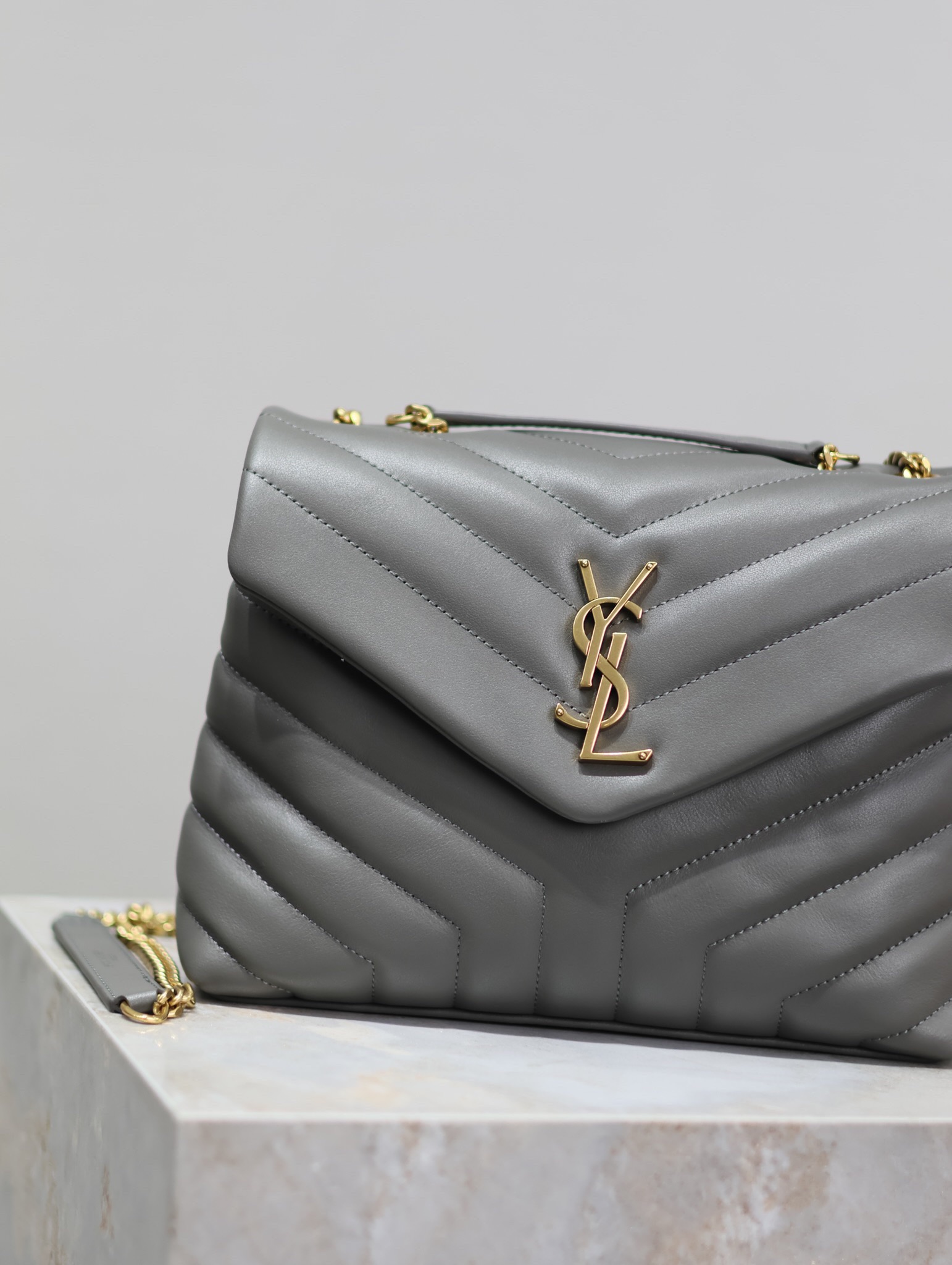 YSL LOULOU SMALL CHAIN BAG IN QUILTED "Y" LEATHER
