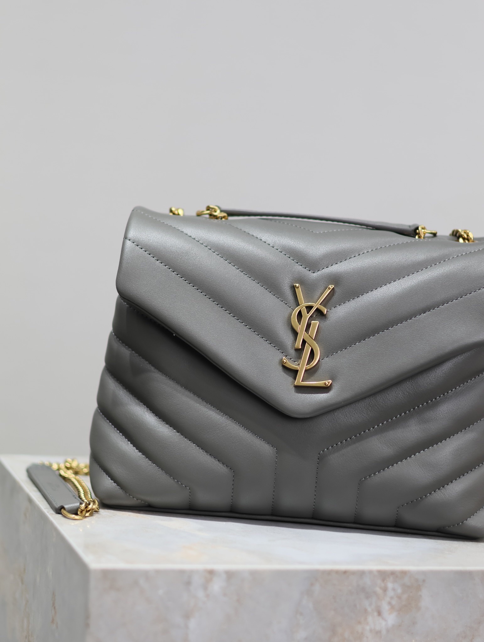 YSL LOULOU SMALL CHAIN BAG IN QUILTED "Y" LEATHER