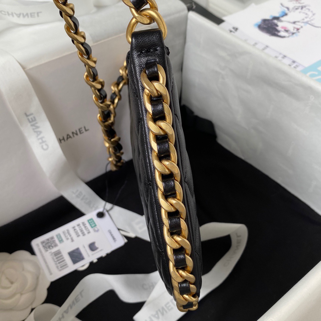 Chanel Hobo underarm bag