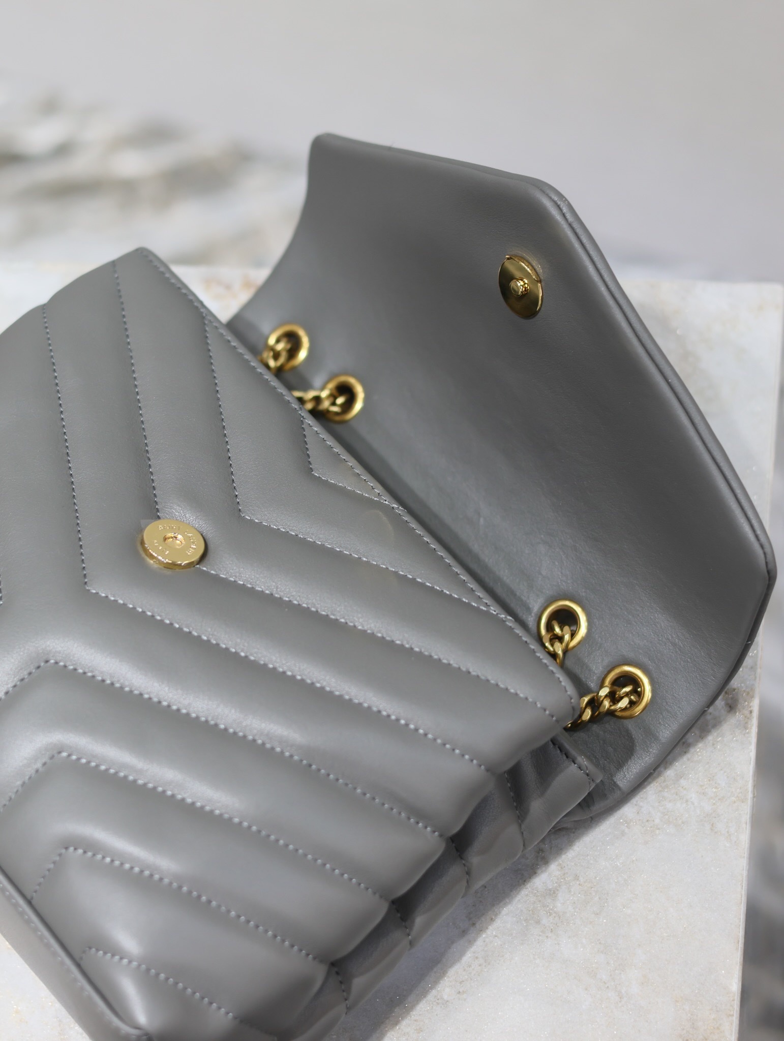 YSL LOULOU SMALL CHAIN BAG IN QUILTED "Y" LEATHER