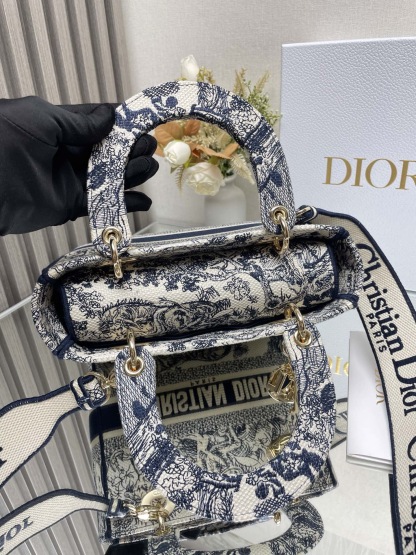 Christian Dior Medium Lady Dior Bag