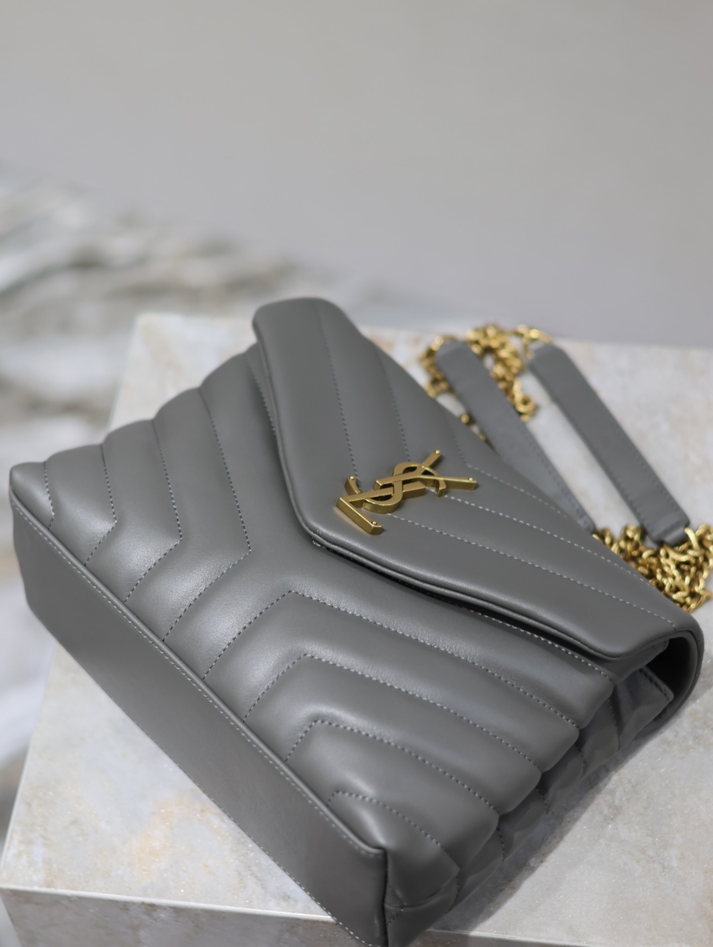 YSL LOULOU SMALL CHAIN BAG IN QUILTED "Y" LEATHER