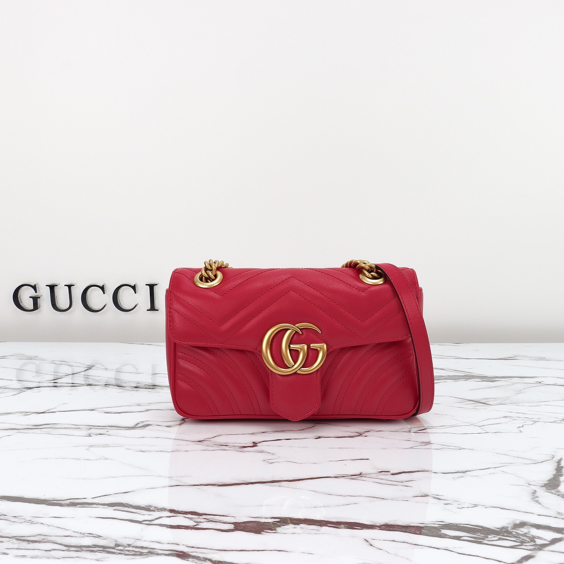 GG Marmont Small Shoulder Bag