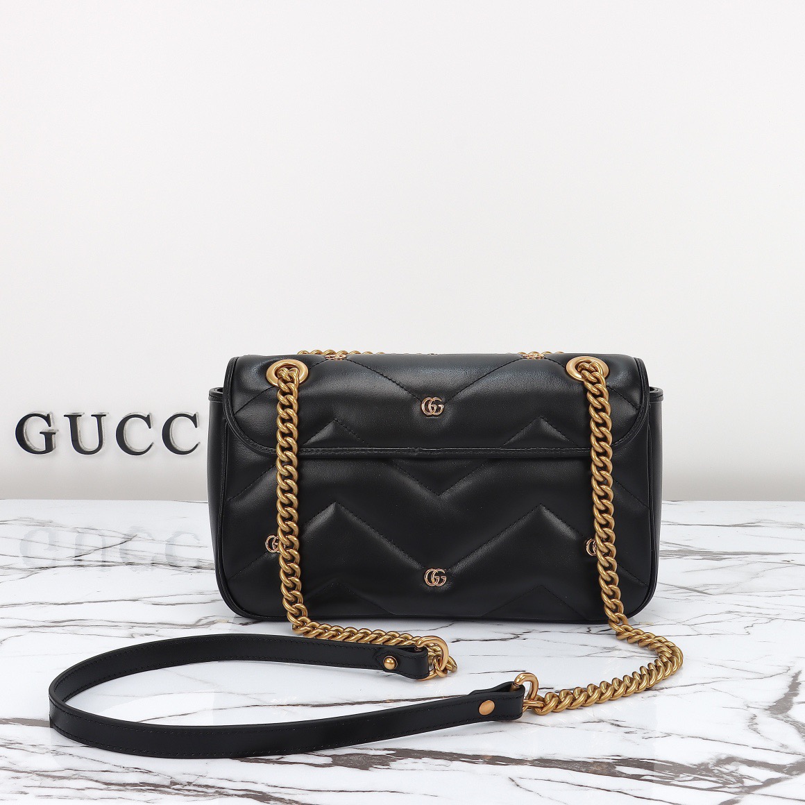 GG Marmont series medium shoulder bag