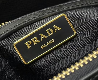 Small Prada Galleria Saffiano leather bag