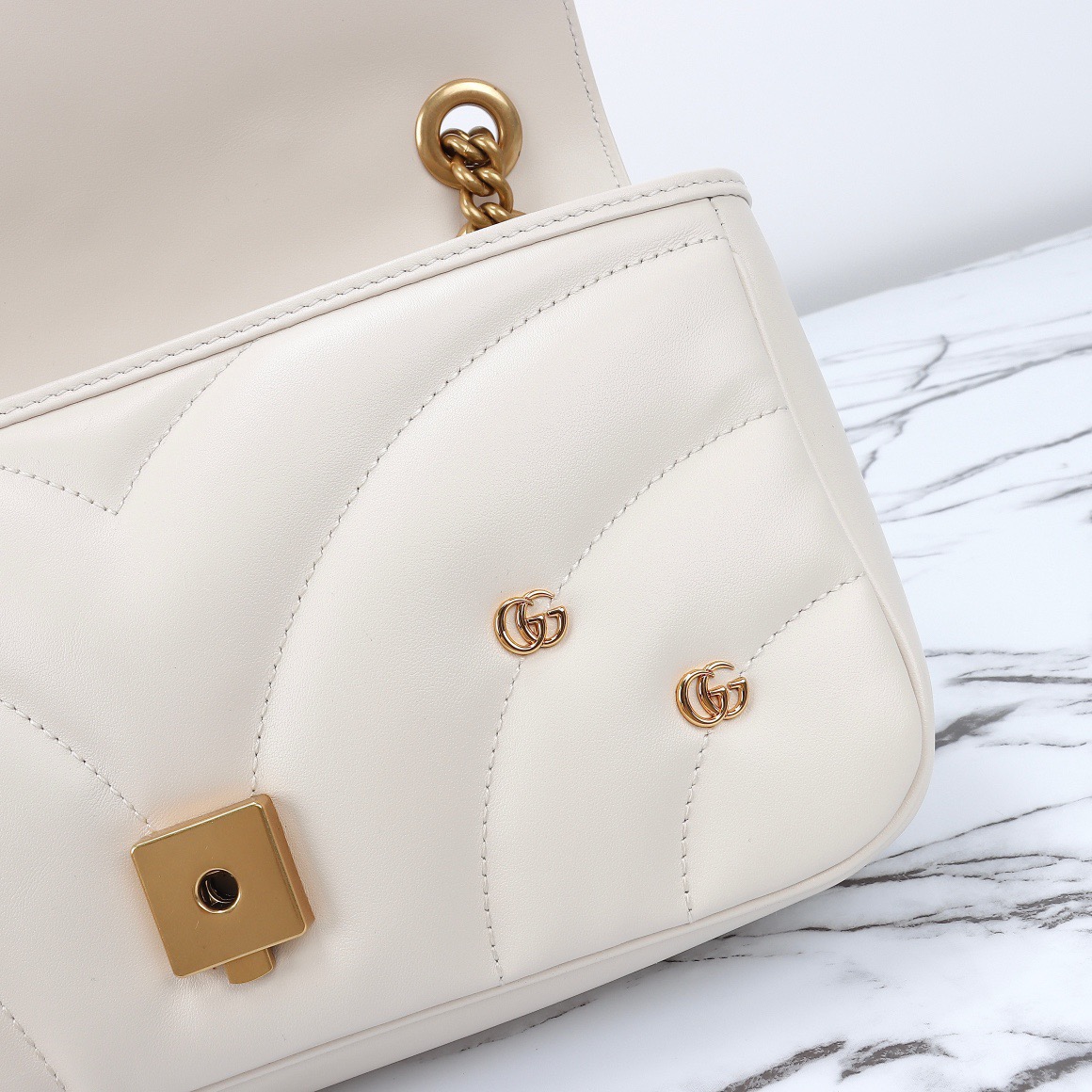 GG Marmont series medium shoulder bag