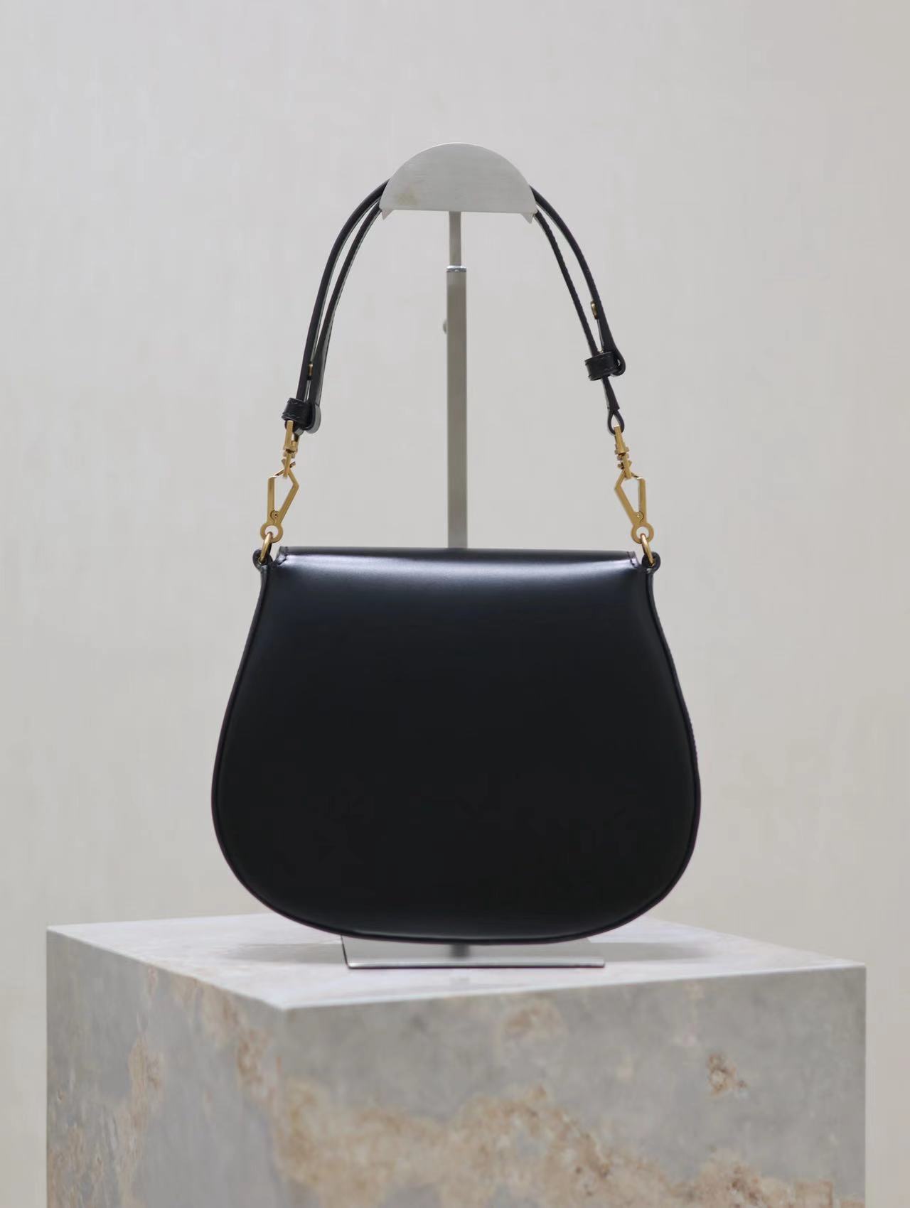 VOLTAIRE TOP HANDLE IN BOX SAINT LAURENT