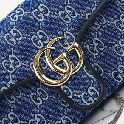 GG Marmont series medium shoulder bag