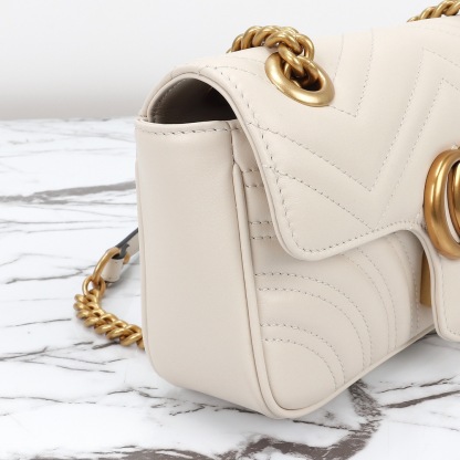 GG Marmont Small Shoulder Bag