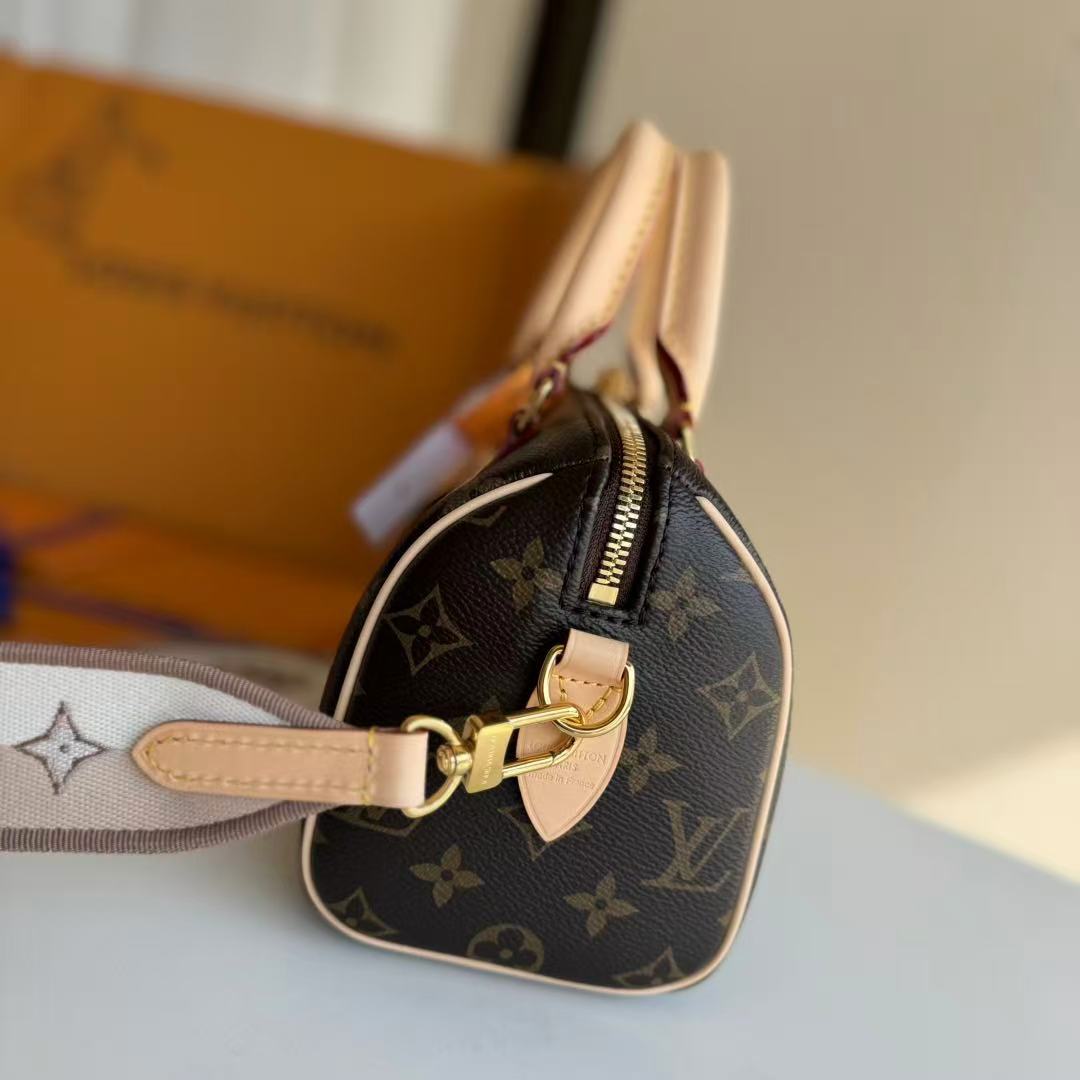 LV Speedy Bandoulière 20