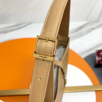 YSL LE 5 À 7 IN SMOOTH LEATHER