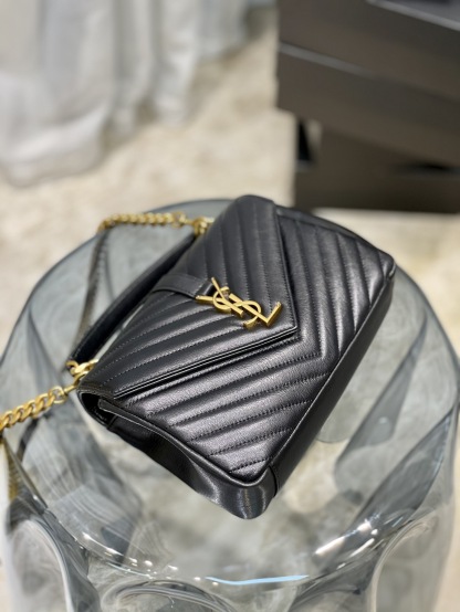 YSL COLLEGE MEDIUM IN QUILTED LEATHER