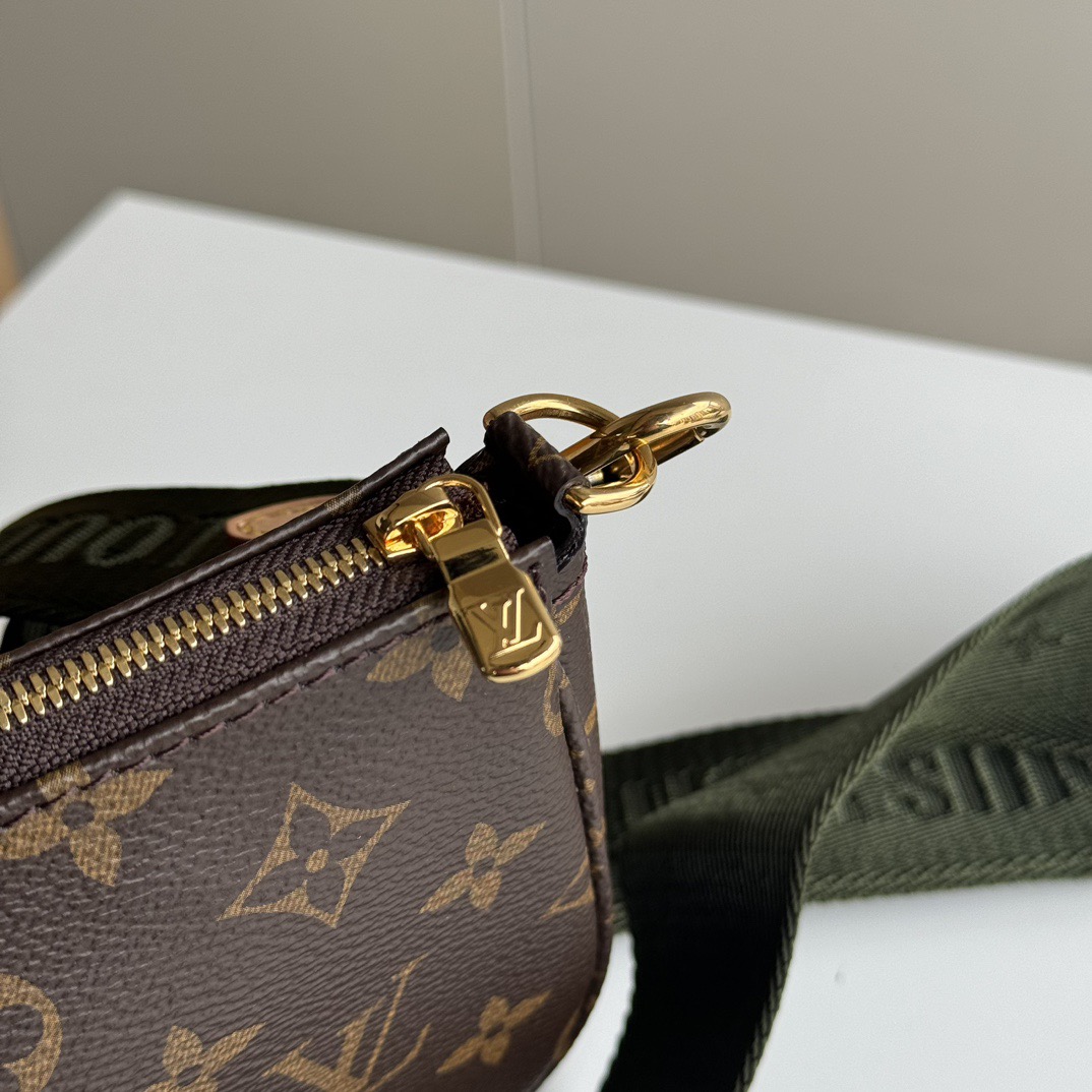 LV Multi Pochette Accessoires