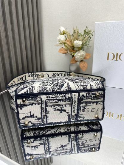 Christian Dior Medium Lady Dior Bag