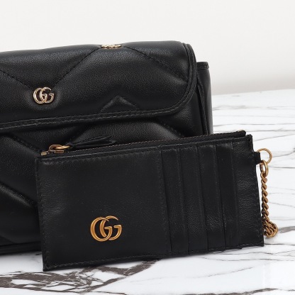 GG Marmont Small Shoulder Bag (with Card Holder)