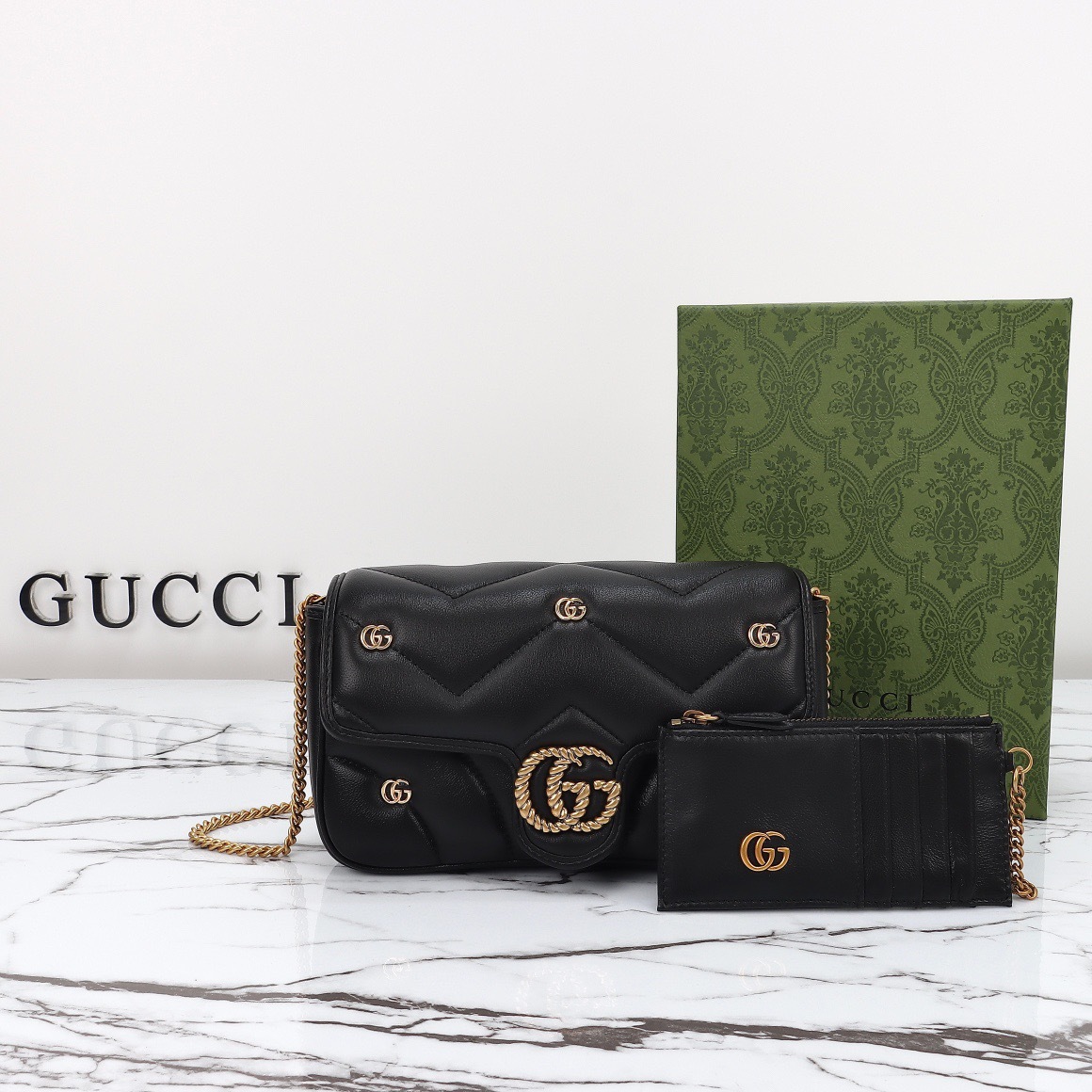 GG Marmont Small Shoulder Bag (with Card Holder)