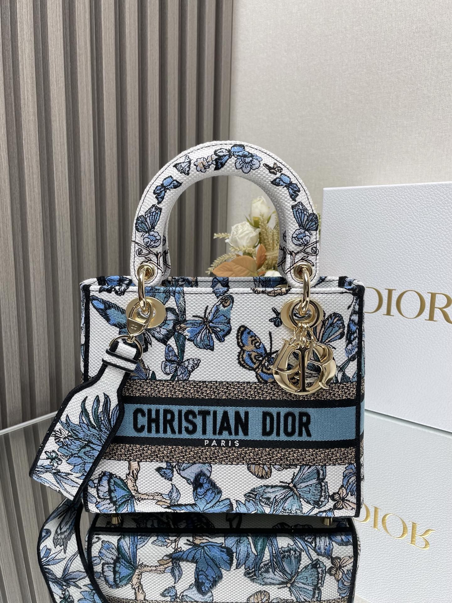 Christian Dior Medium Lady Dior Bag