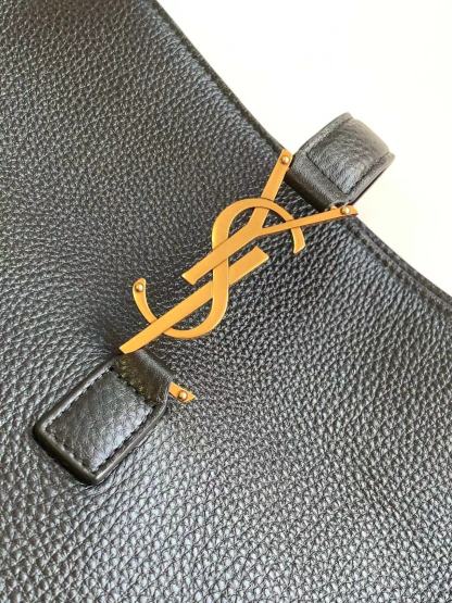 YSL LE 5 A 7 BEA IN GRAINED LEATHER