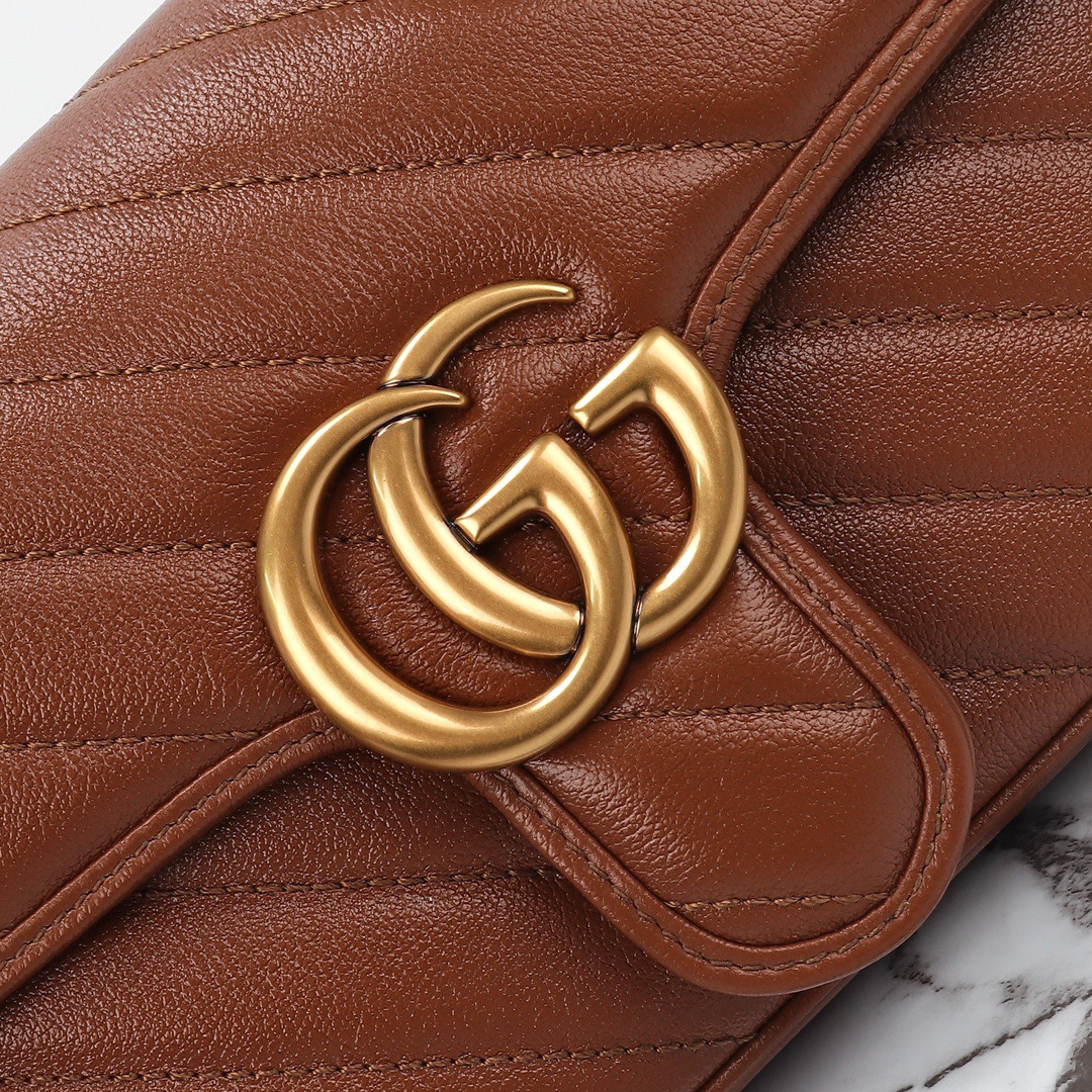 GG Marmont Small Shoulder Bag