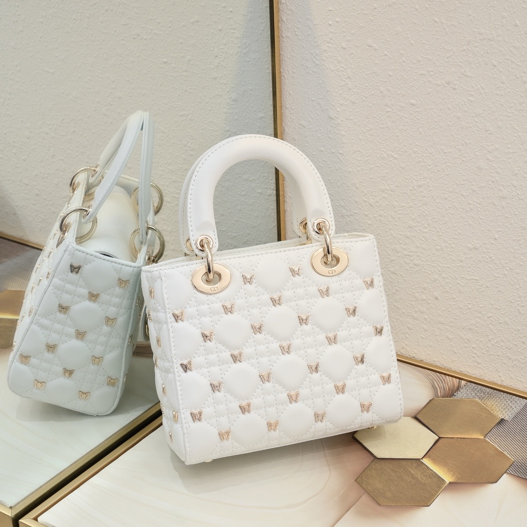 DIOR SMALL LADY DIOR BAG