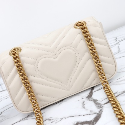 GG Marmont Small Shoulder Bag
