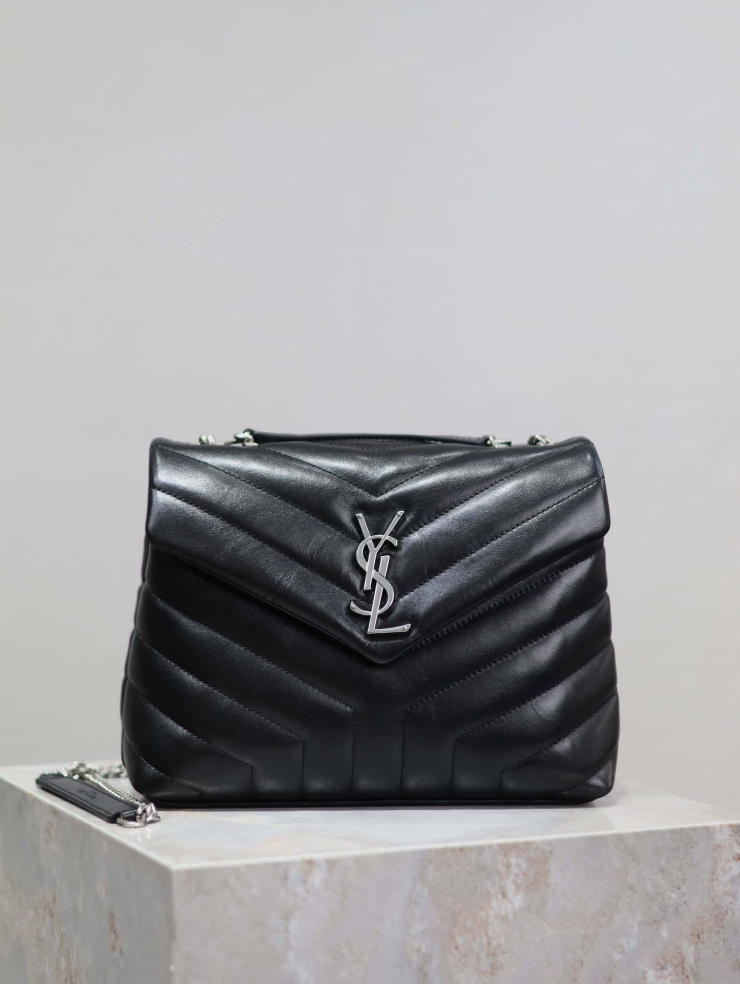 YSL LOULOU SMALL CHAIN BAG IN QUILTED "Y" LEATHER