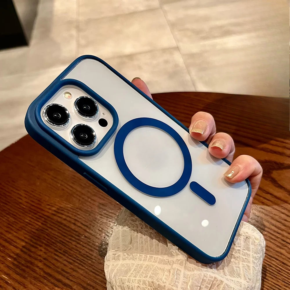 Luxury transparent phone case suitable for iPhone