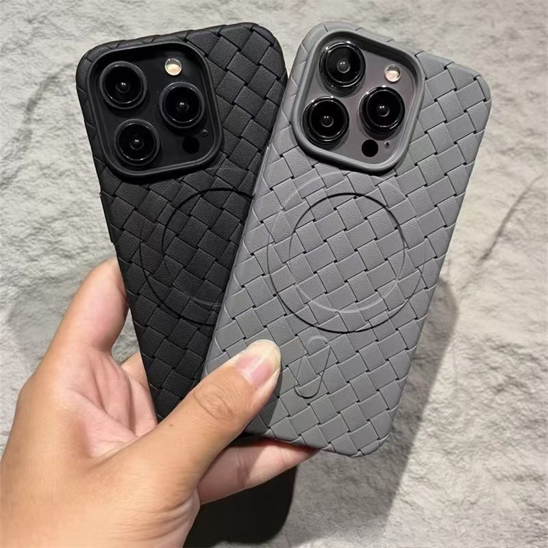 Heat dissipation woven pattern phone case suitable for iPhone