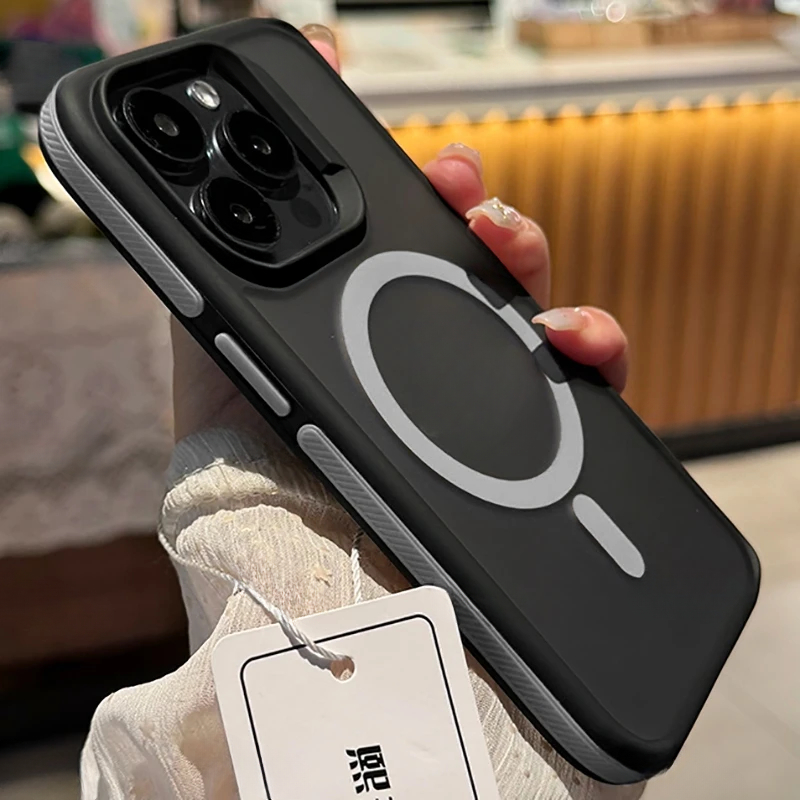 2025 new semi transparent shockproof dual tone matte matte magnetic charging phone case suitable for iPhone