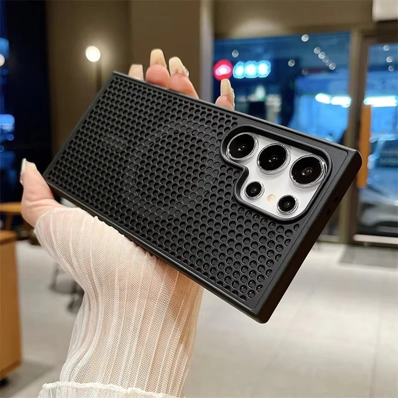 Breathable, shockproof, heat-dissipating magnetic phone case for Samsung