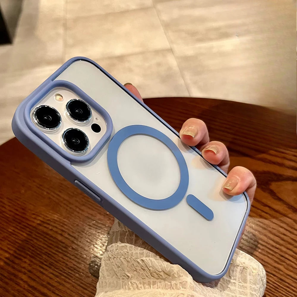 Luxury transparent phone case suitable for iPhone