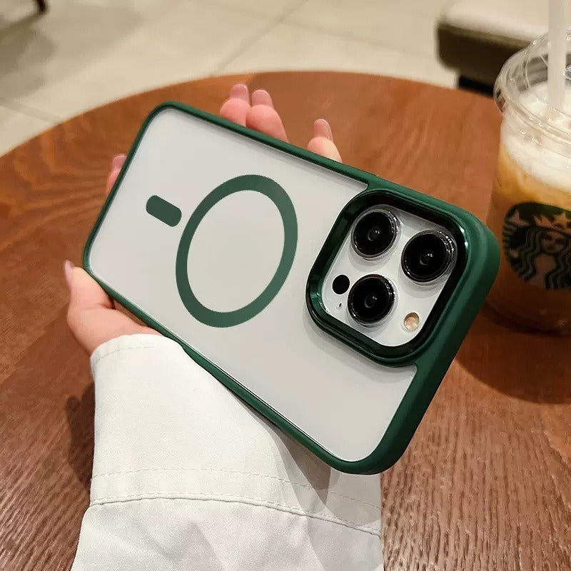 Magnetic transparent phone case suitable for iPhone