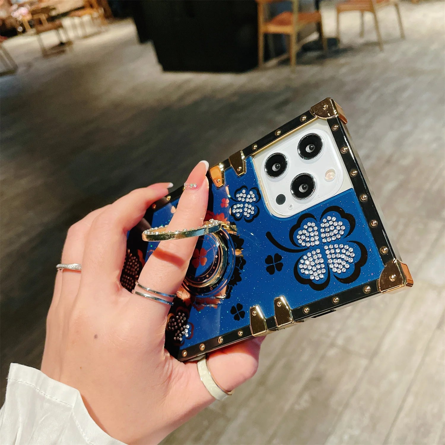 Beautiful luxurious Four Leaf Clover Ring Stand Case for iPhone