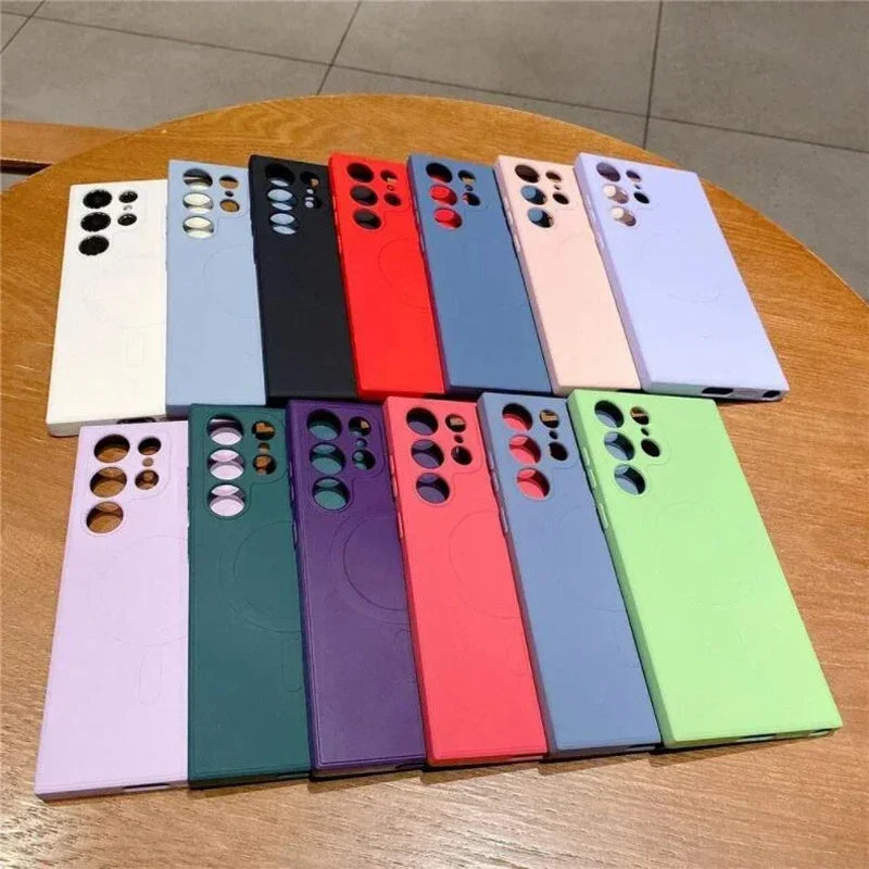 Liquid silicone magnetic phone case with magnetic wireless charging cover suitable for Samsung