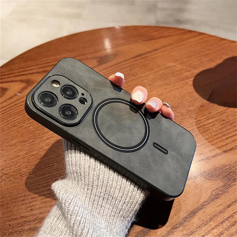 Luxury Magnetic  Leather Phone Case For iPhone