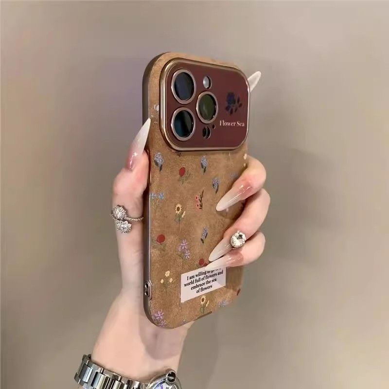 Niche brown floral pattern full-coverage shockproof phone case for iPhone
