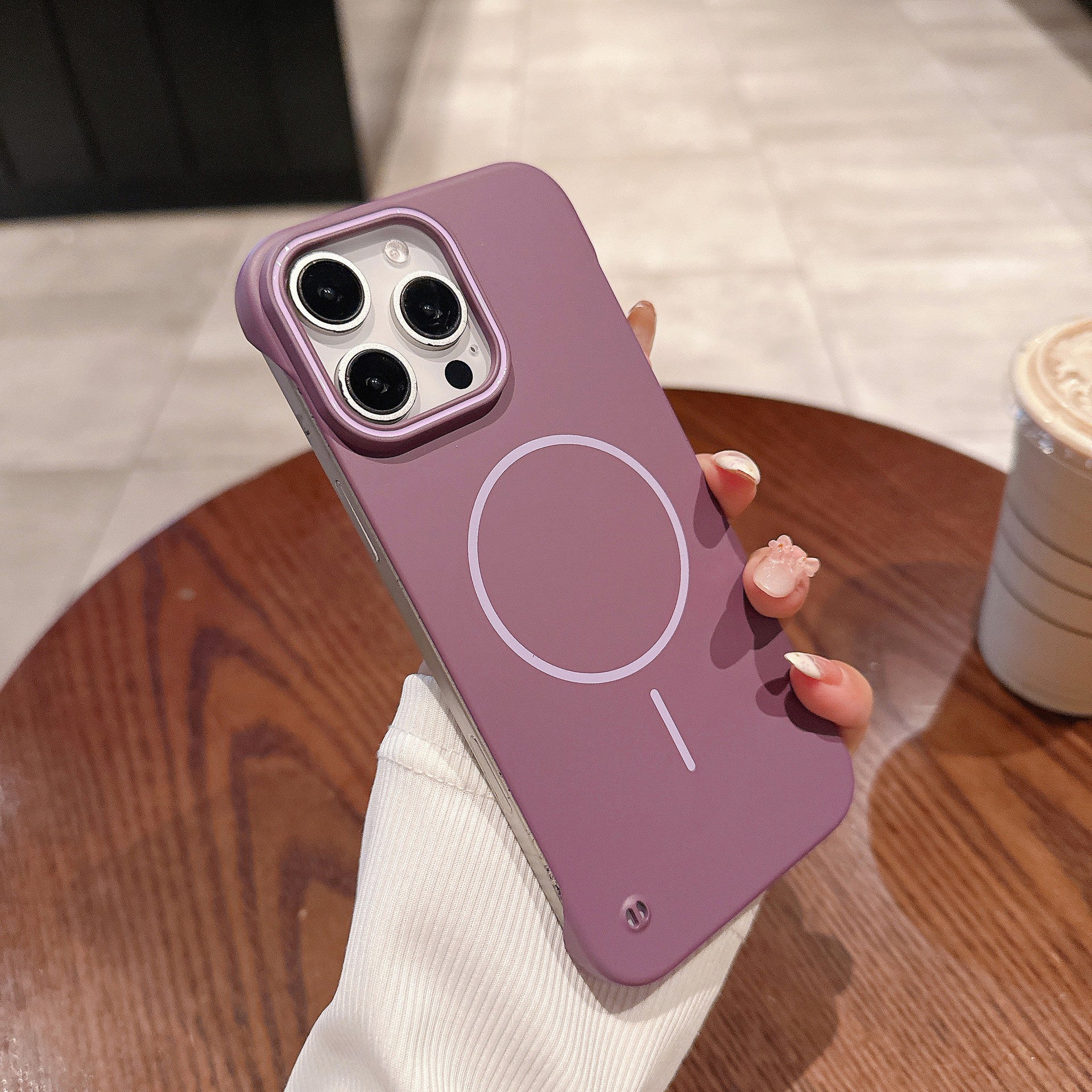 New borderless magnetic phone case for iPhone