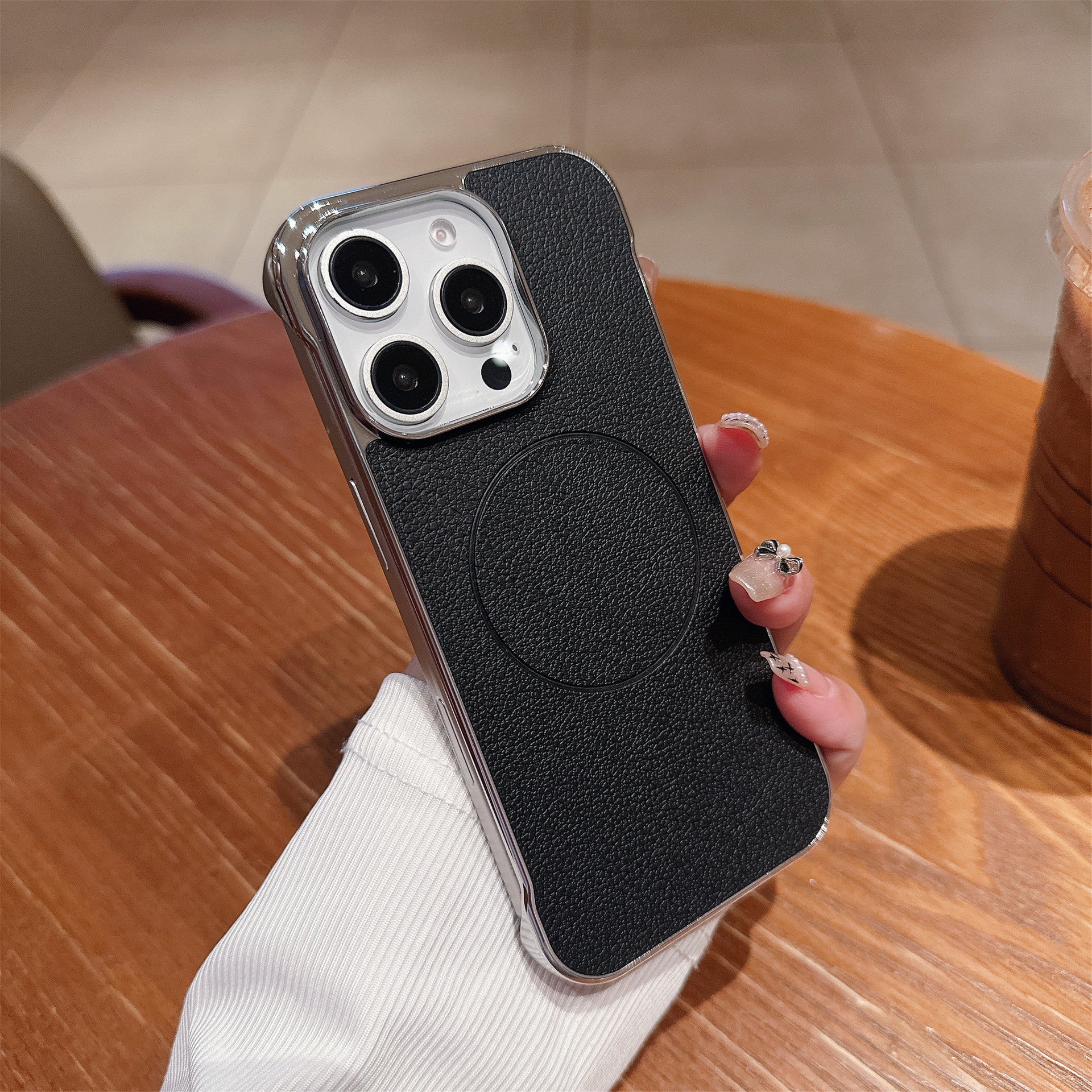 Simple borderless electroplated phone case for iPhone