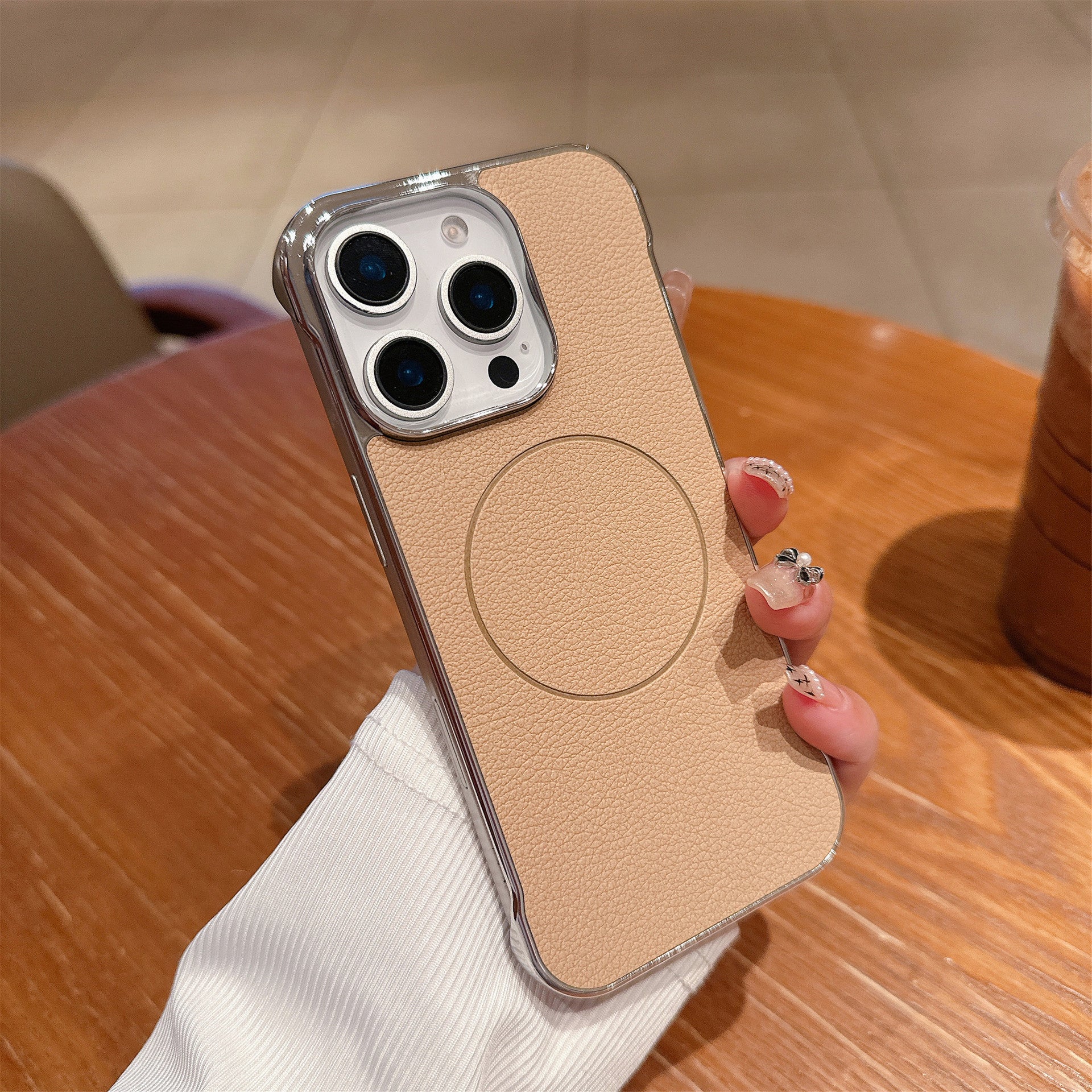 Simple borderless electroplated phone case for iPhone