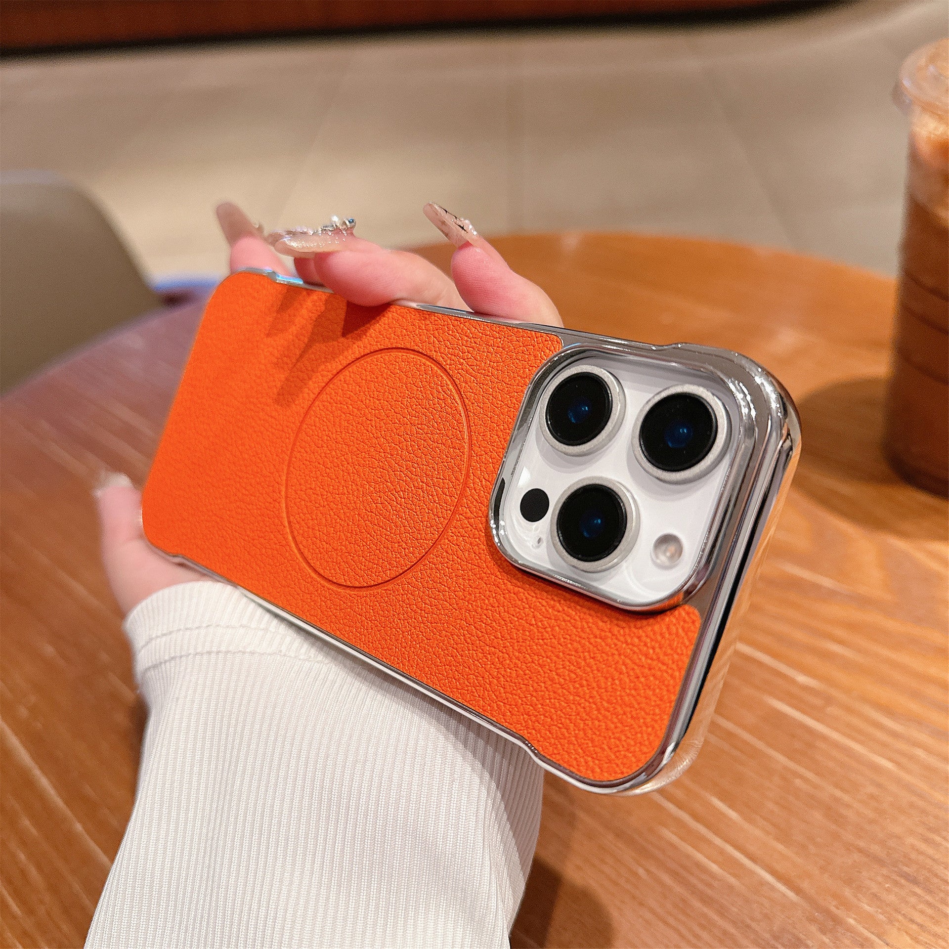 Simple borderless electroplated phone case for iPhone