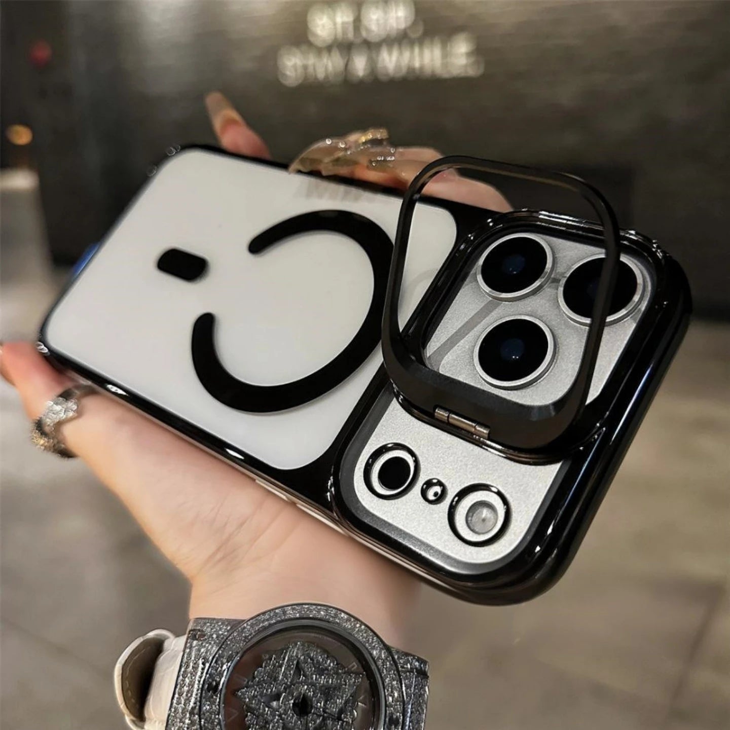 Magnetic Borderless Case with Built-in Lens Holder For iPhone
