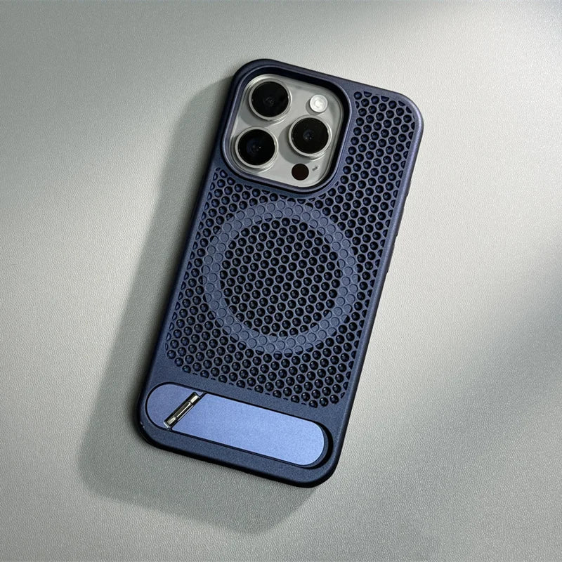 Honeycomb Mesh Cooling MagSafe Phone Case For iPhone